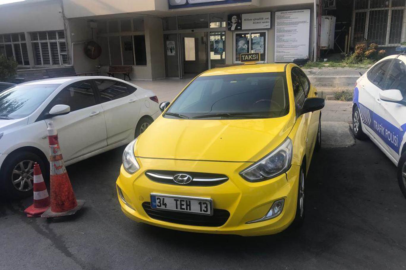 Turisti dolandıran taksiciye 3 bin 500 TL ceza Turisti dolandıran taksiciye 3 bin 500 TL ceza